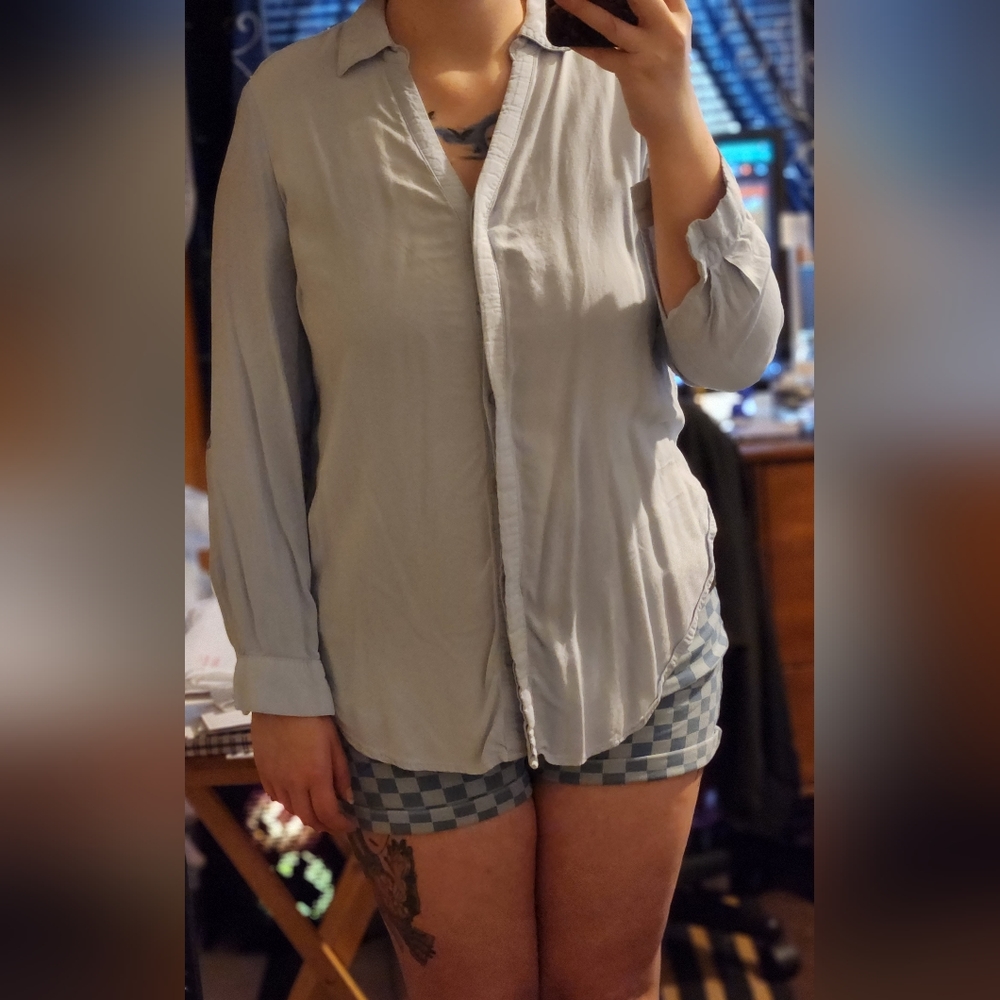 Women's Long-Sleeved Shirt